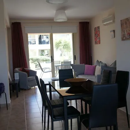 Eg3 Royal Seacrest Andri Apartment Paphos